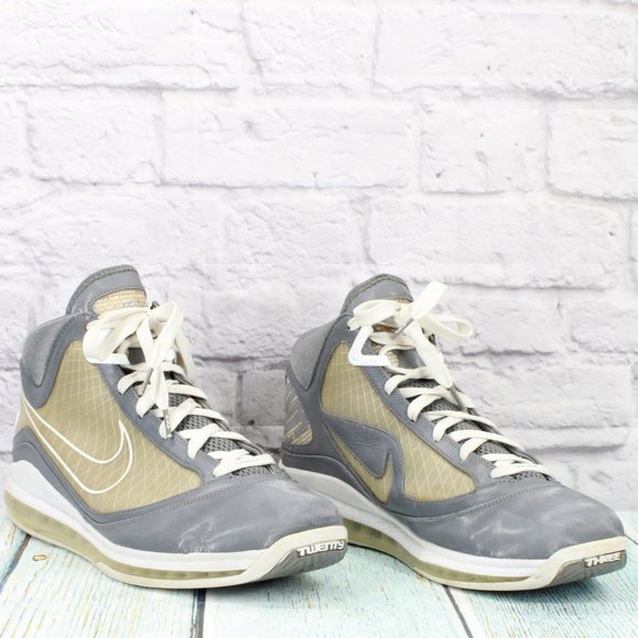Nike Air Max Lebron VII Gray Leather Lace Up Basketball Sneakers Shoes Size 13 - Picture 3 of 9